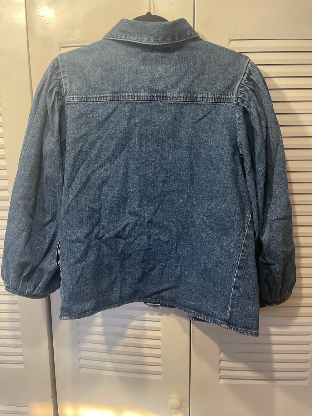 Scoop denim 3/4 puff sleeve shirt
Medium wash - Picture 5 of 6